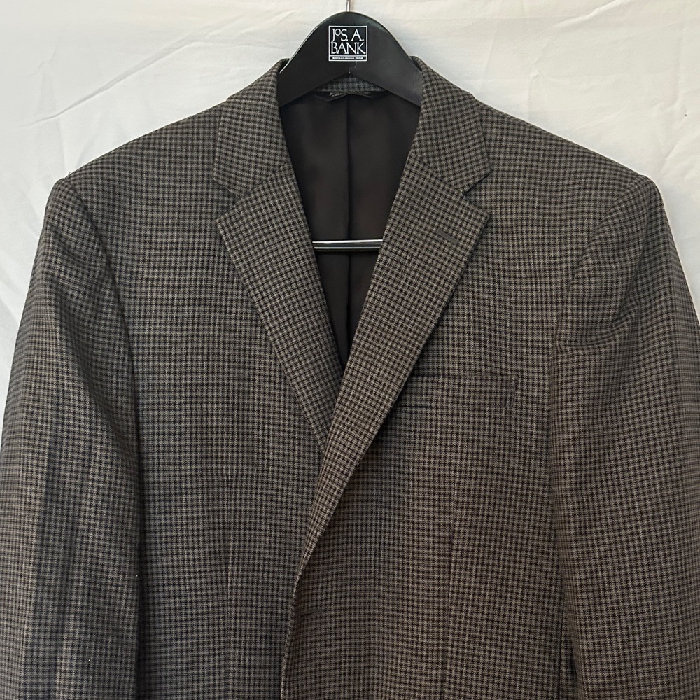 Jos. A. Bank Men's Checkered Blazer in Brown and Charcoal